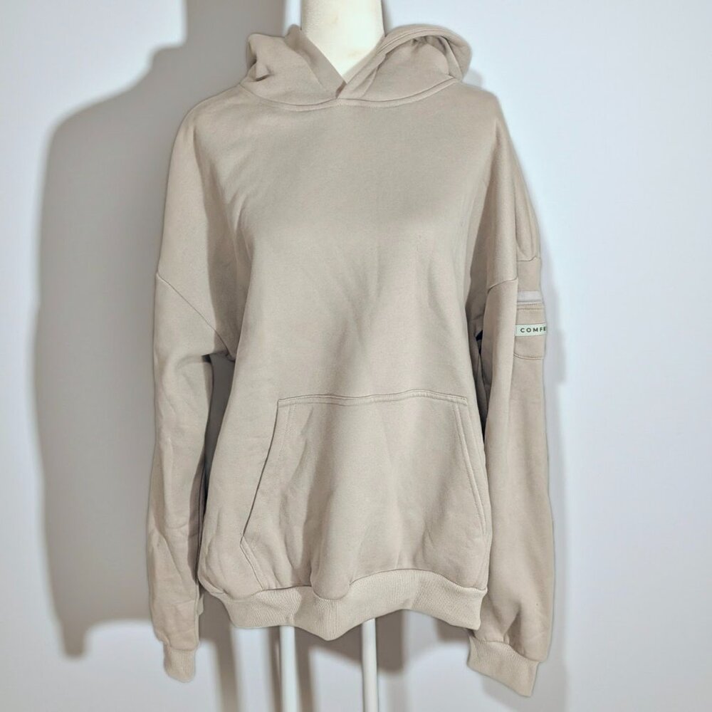 Confrt Heavy Travel Essentials Hoody